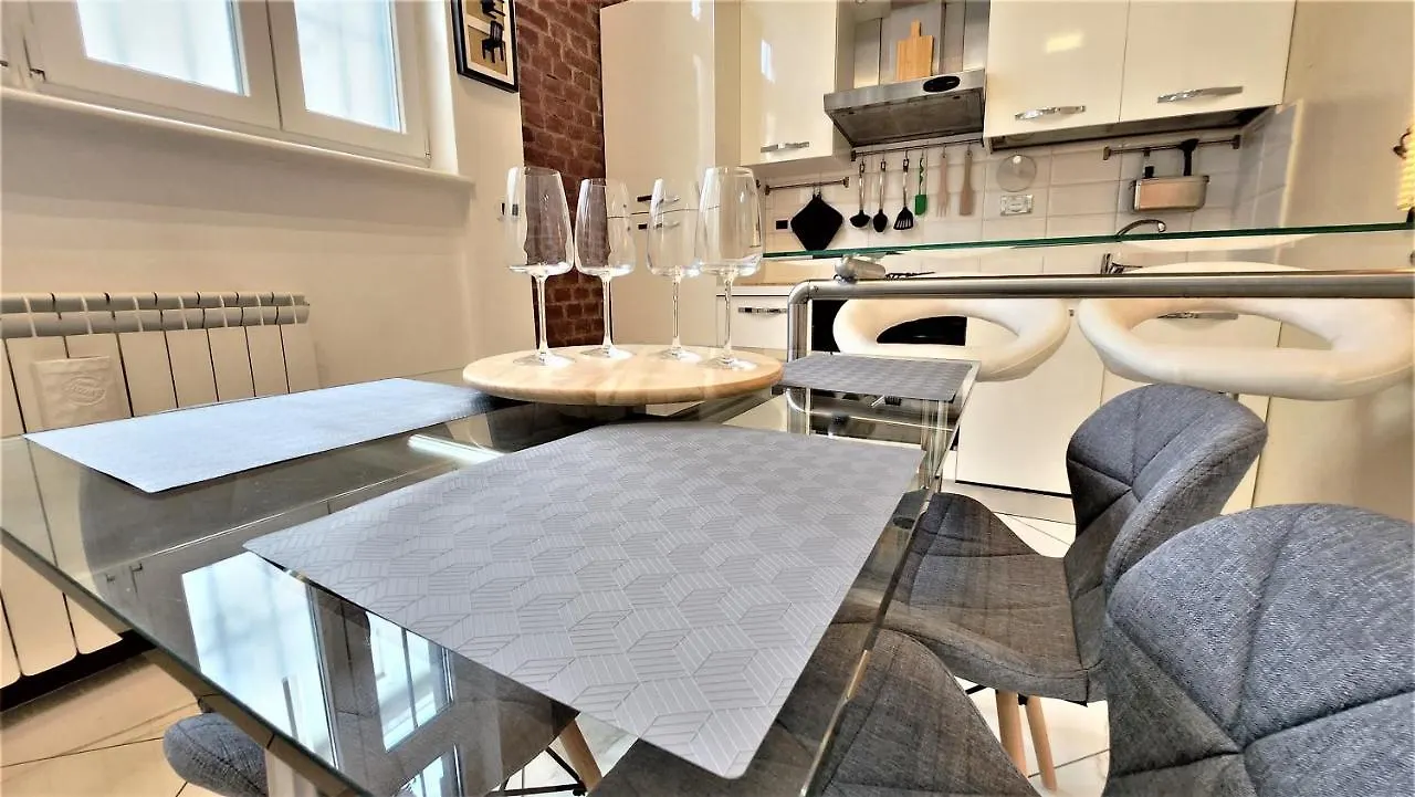 Luxury Loft - Milano Centrale 0*, Milan Italy